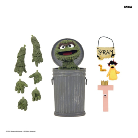 (Pre-order) Sesame Street Ultimate Action Figure Oscar the Grouch 18 cm