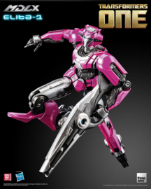 PRE-ORDER Transformers MDLX Action Figure ELITA-1 13 cm