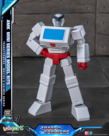 (Pre-order) Transformers Generation One AMK Mini Series Plastic Model Kit Wave 3 Ratchet G1 11 cm        