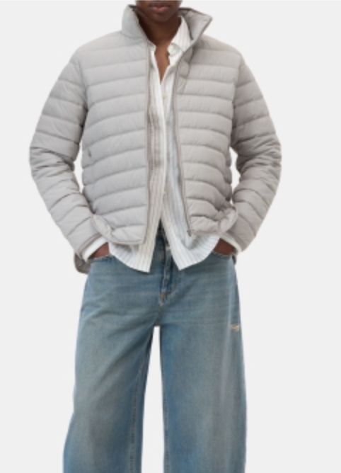 Quilted zip jacket Closed
