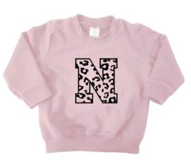 Sweater initial (leopard)