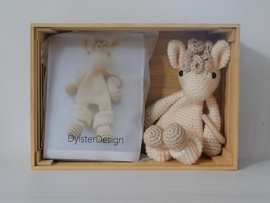Snuggle Lama Pre order