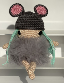 Mia