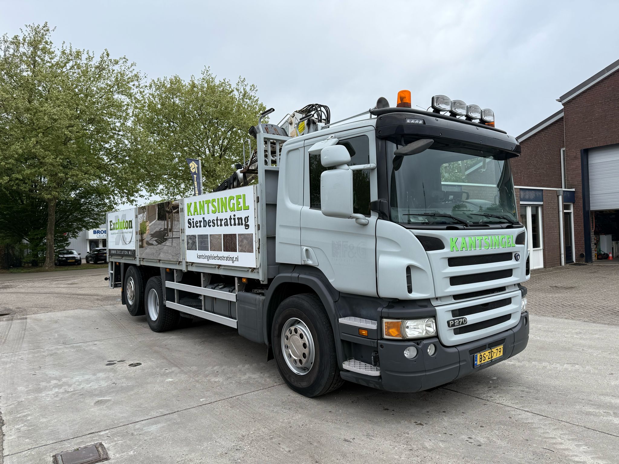 #Scania P270, Año 2007, 448.772 km