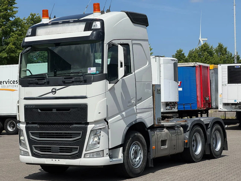Volvo F540, Año 2017, 695.460 km
