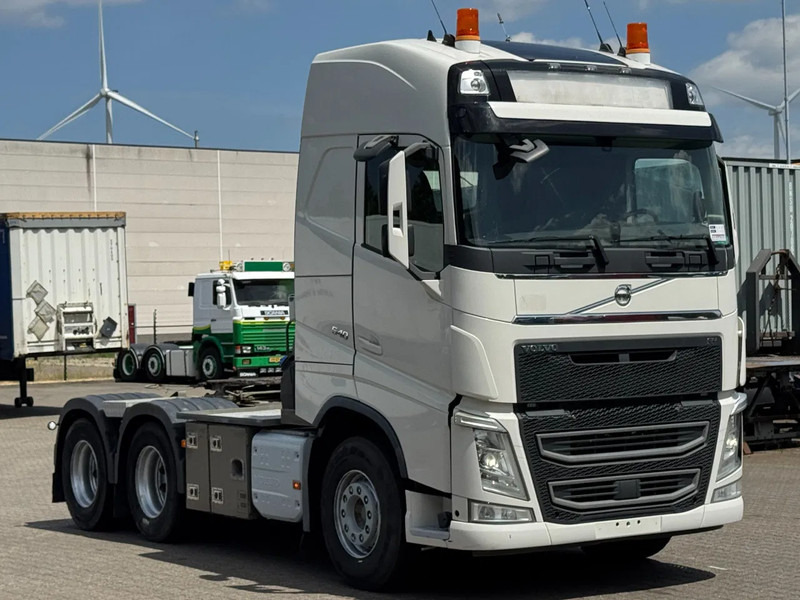 Volvo F540, Año 2017, 695.460 km