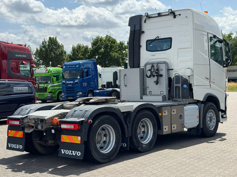 Volvo F540, Año 2017, 695.460 km