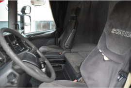 Scania T124 400, Año 1998, 912.000 km