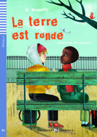 La Terre Est Ronde + Downloadable Multimedia