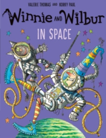 Winnie and Wilbur: in Space