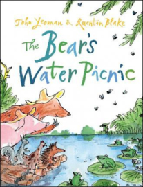The Bear's Water Picnic (John Yeoman) Paperback / softback