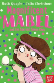 Magnificent Mabel and the Egg and Spoon Race (Ruth Quayle, Julia Christians) Paperback