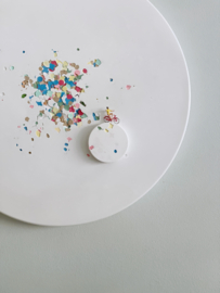 CONFETTI M -  Confetti Sprinkler