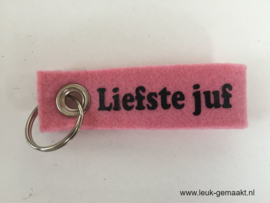 Vilten sleutelhanger  juf of meester