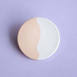 porcelain brooch Tondo