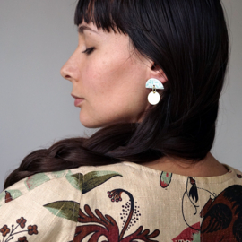 porcelain earrings Sole