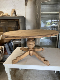 Eikenhouten salontafel rond