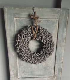 Wreath coco fruit grey-wash 30 cm