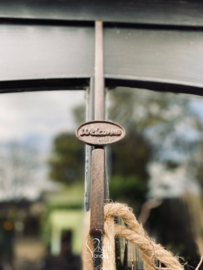 Gietijzeren  deur kranshanger ‘Welcome’ bruin