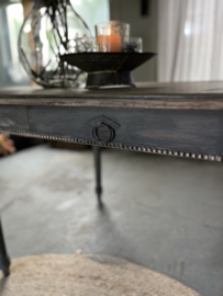 Landelijk antiekhouten eettafel ovaal