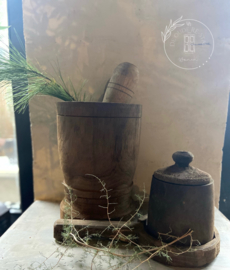 Oud houten potje met deksel Ø 10