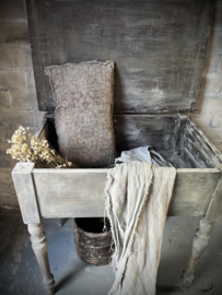 Antiekhouten Sidetable ‘Beth’