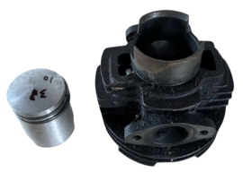 Cilinder set 50cc (38mm) Pen 10mm Tomos 2L / 3L / Puch MV / VS / MS / Etc