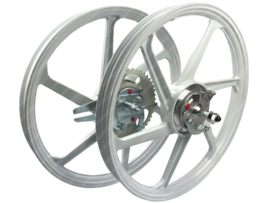 Stervelgen set 17 Inch x 1.35 Fast Arrow Compleet Wit Puch Maxi Modellen