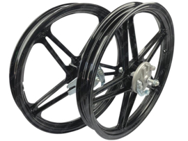 Wheel set 17 Inch x 1.60 Black Model as Bernardi / Mozzi Puch Maxi