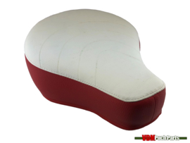 Puch saddle with tekst Puch Maxi (Red/white)