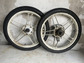 17 Inch 5 star alloy cast wheel set complete Original! Puch Maxi P1