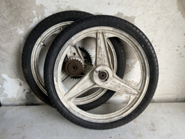 16 Inch Wheel set white Original! Puch Z-one / Manet / Korado