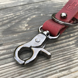 Keychain Cherry Red + Metallic Black