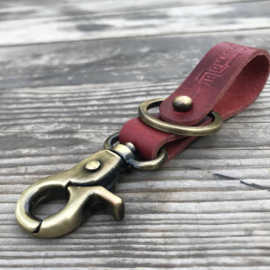 Sleutelhanger Cherry Red + Antique Gold