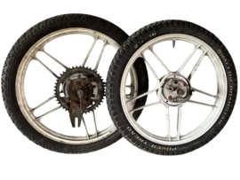 16 Inch / 17 Inch Stervelg set Compleet Origineel! Puch Maxi Rider Macho