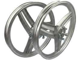 Wheel set 17 Inch 1.60 Silver / Grey Model as Grimeca Puch Maxi