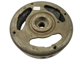 Vliegwiel Rechtsdraaiend 6 Volt 17 Watt M26x1.5 (Zonder Nok) Bosch Puch