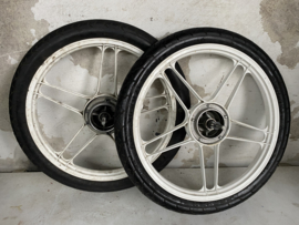 17 Inch Stervelg set wit Origineel! Puch Maxi