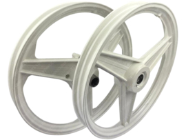 Wheel set 16 Inch x 1.35 Powdercoated White Puch Z-One / Manet / Korado