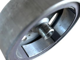 Vliegwiel rechtsdraaiend M26x1.5 Ducati Puch