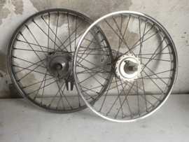 17 Inch spaakwiel set Puch Maxi S