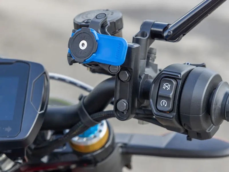 Quad Lock - Brake/Clutch Master Cylinder Phone Mount