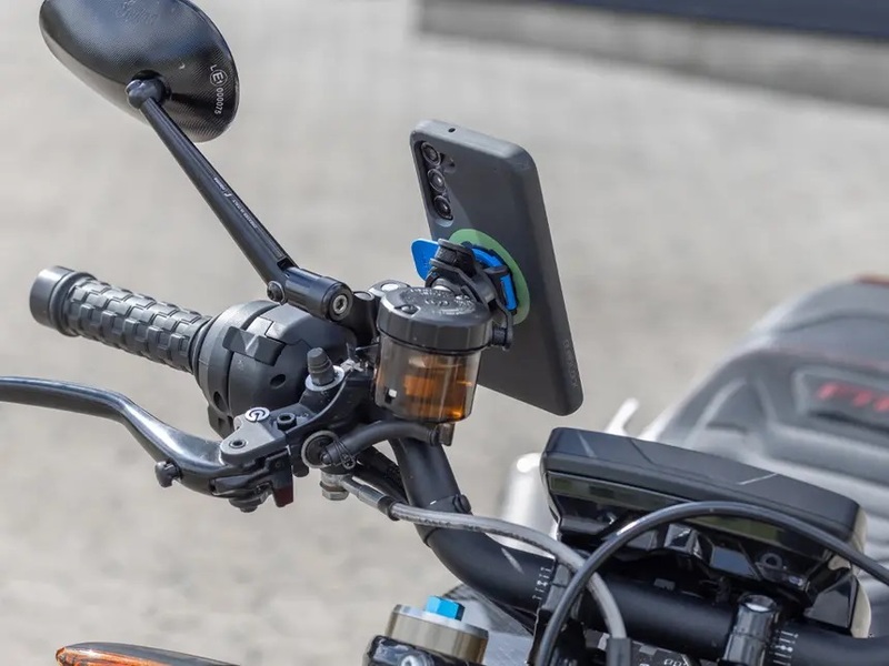 Quad Lock - Brake/Clutch Master Cylinder Phone Mount