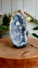 Chalcedoon met een stukje Calciet (half gepolijst, India)