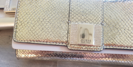 GUESS Clutch  ☆ (Goud)