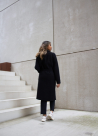 Chiq Schwarzer Trenchcoat