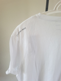 Weiße Calvin Klein T-shirt mit Logo