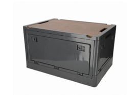 Krat met houten deksel