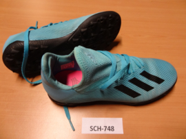 SCH-748 Sportschoenen Adidas