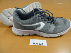 SCH-823 Sportschoenen Kalenji